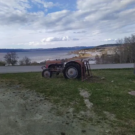 Valberg Slektsgard * Haugan